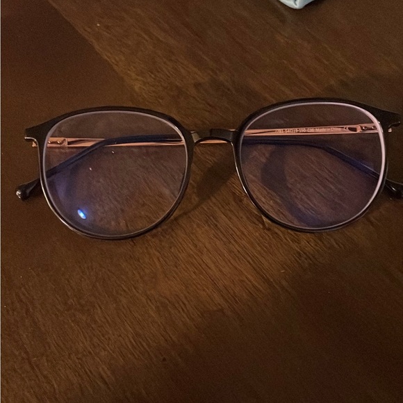 🔴 Black and Rose Gold Glasses Frames - Picture 2 of 5